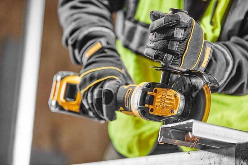 Шліфмашина кутова - болгарка акумуляторна безщіткова DeWALT DCG409VSN DCG409VSN фото