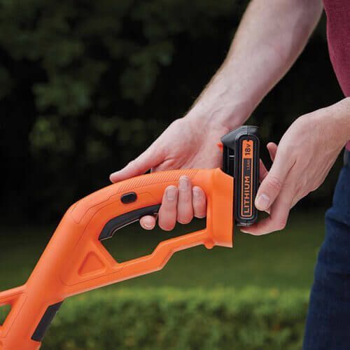 Тример акумуляторний BLACK+DECKER ST182320 ST182320 фото