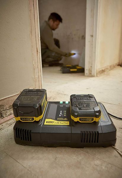 Зарядний пристрій на 2 акумулятора 18В STANLEY FATMAX SFMCB24 SFMCB24 фото