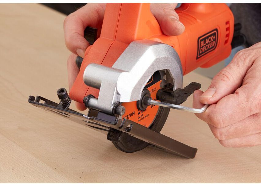 Пила дискова мережева BLACK+DECKER BES510 BES510 фото