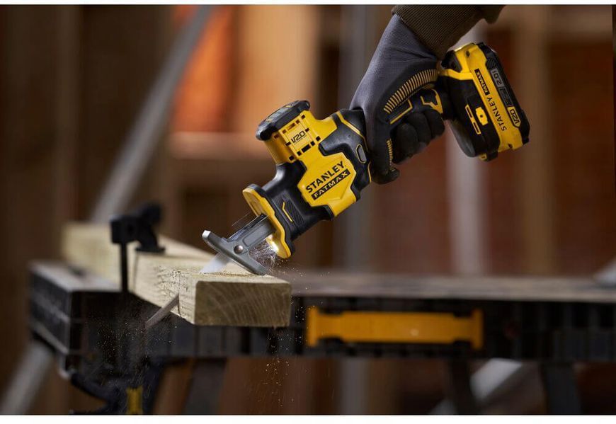 Пила шабельна акумуляторна STANLEY FATMAX SFMCS305B SFMCS305B фото