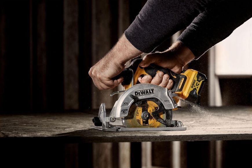 Пила дискова акумуляторна безщіткова DeWALT DCS512N DCS512N фото