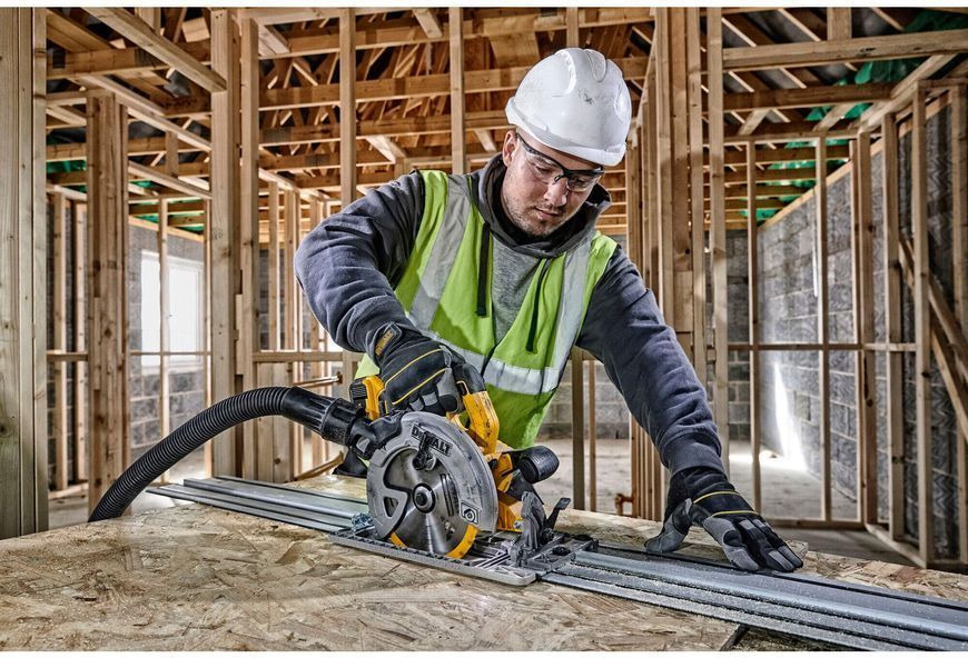 Пила дискова акумуляторна безщіткова DeWALT DCS572NT DCS572NT фото