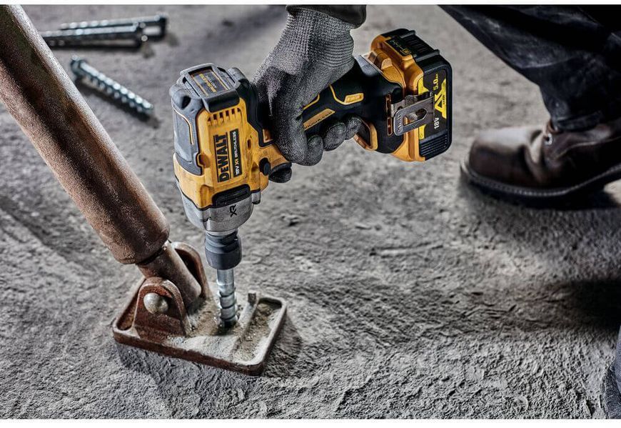 Гайкокрут ударний акумуляторний безщітковий DeWALT DCF892NT DCF892NT фото