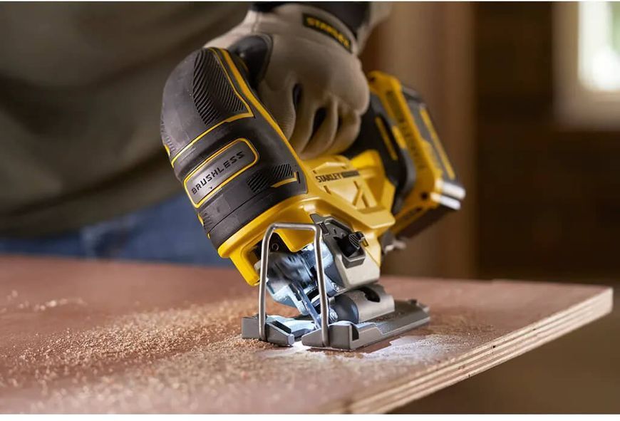 Пила лобзикова акумуляторна STANLEY FATMAX SFMCS650M2K SFMCS650M2K фото Пила лобзикова акумуляторна STANLEY FATMAX SFMCS650M2K SFMCS650M2K фото