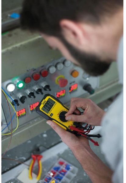 Мультиметр цифровий категорії САТ III STANLEY FMHT82565-0 FMHT82565-0 фото