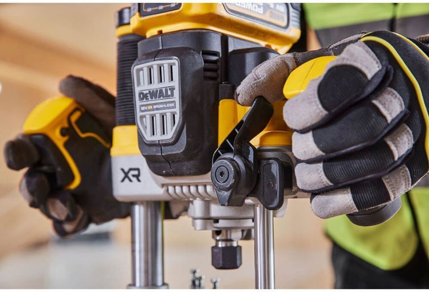 Фрезер акумуляторний безщітковий DeWALT DCW620H2 DCW620H2 фото